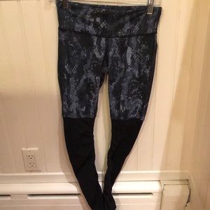 ALO yoga leggings